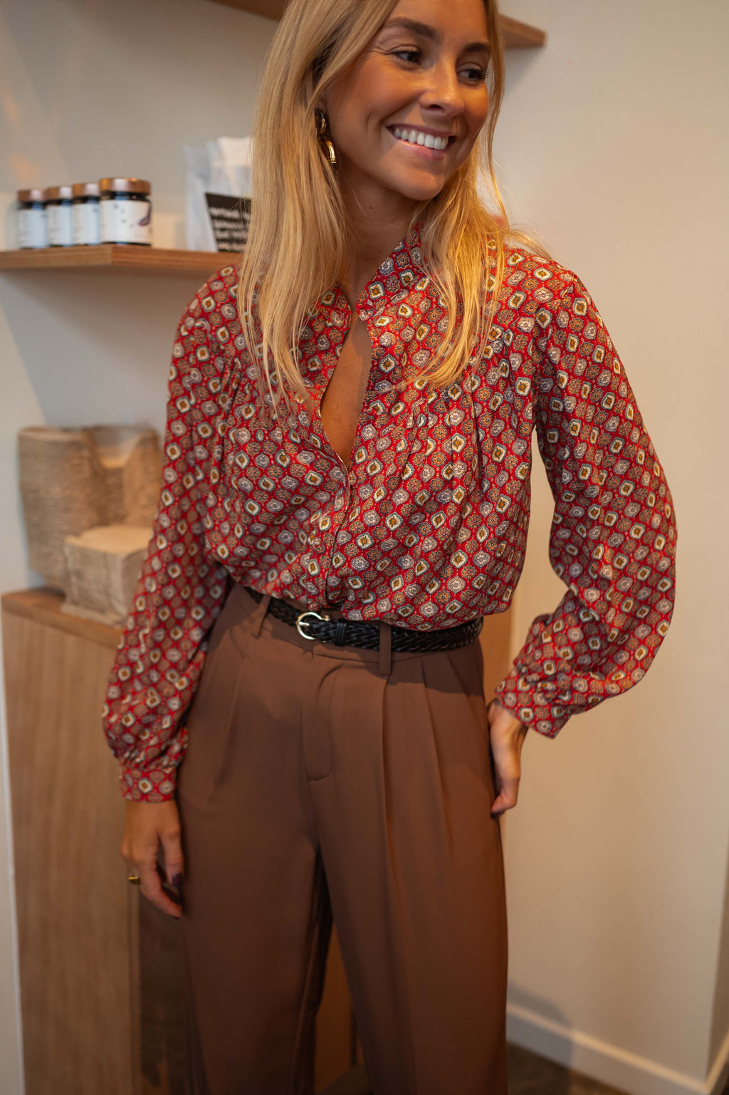 Morena blouse - red with pattern