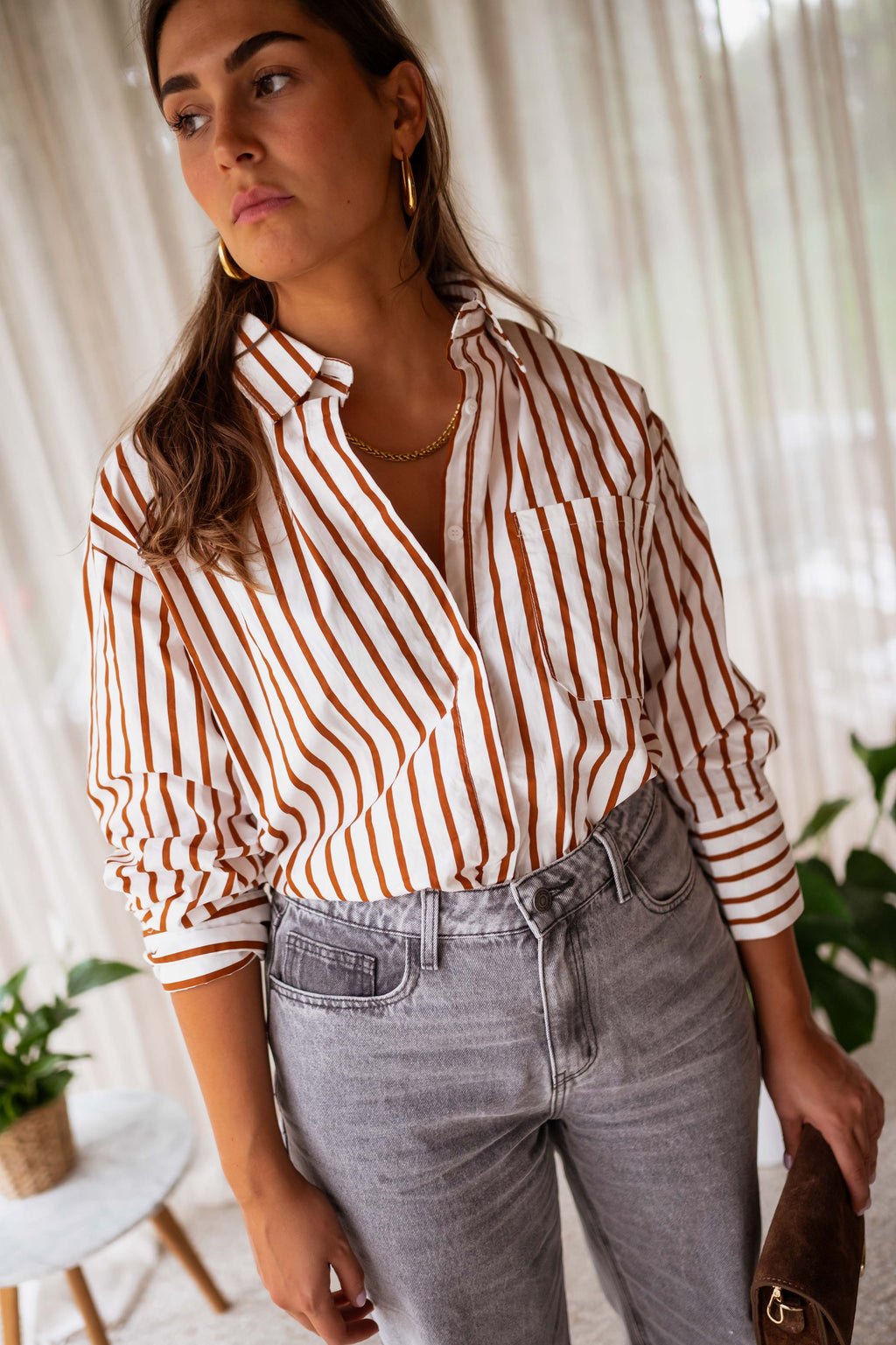 Sasha shirt - ecru with brown lines