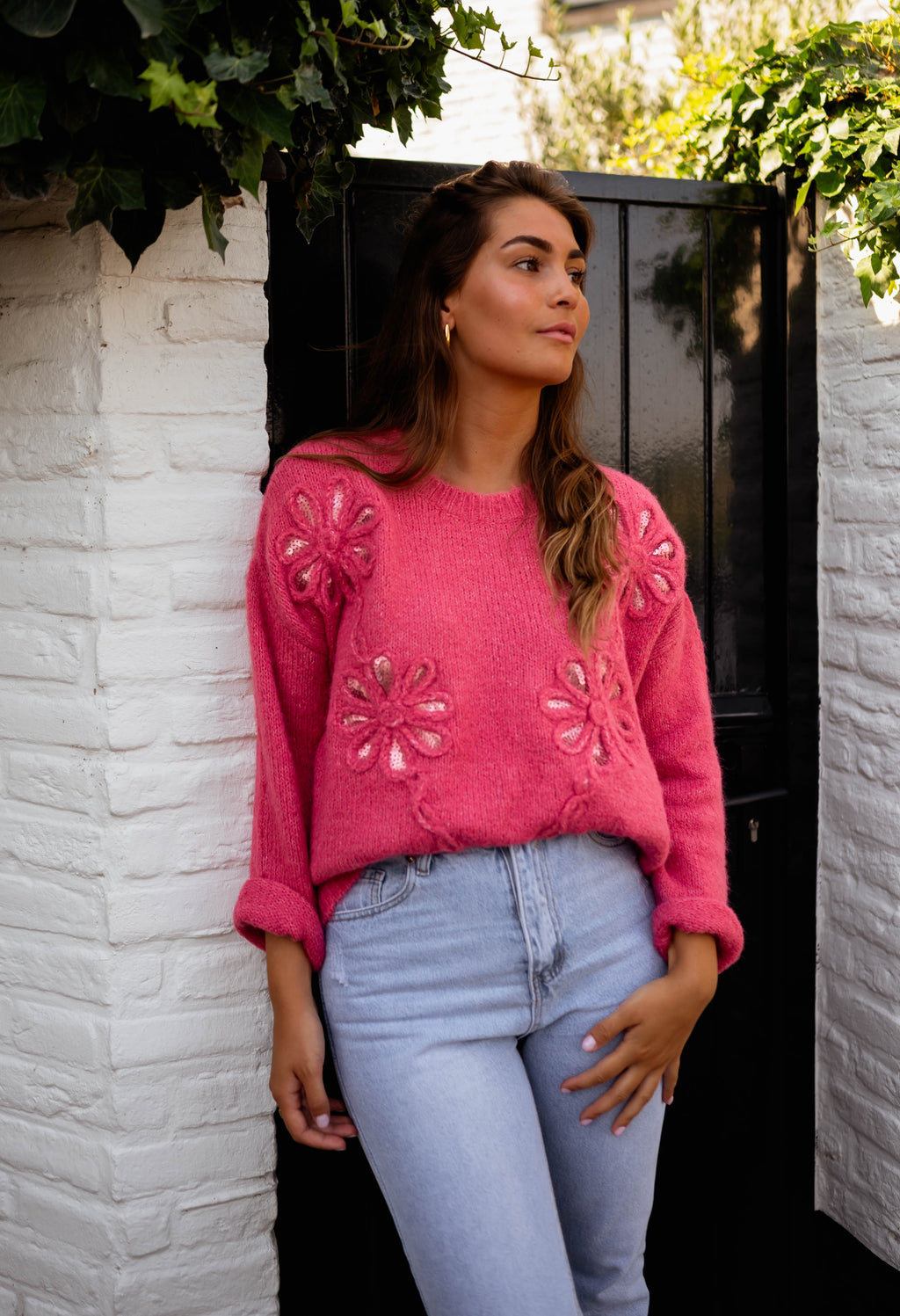 Clary sweater - raspberry with flowers 