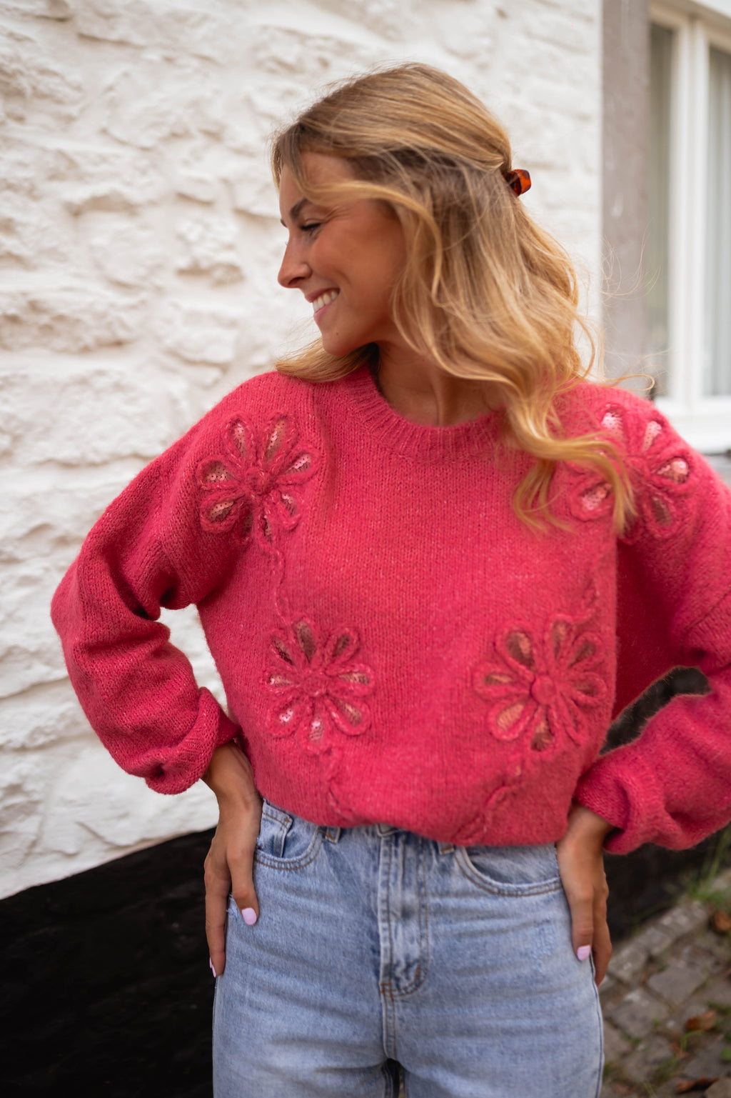 Clary sweater - raspberry with flowers 