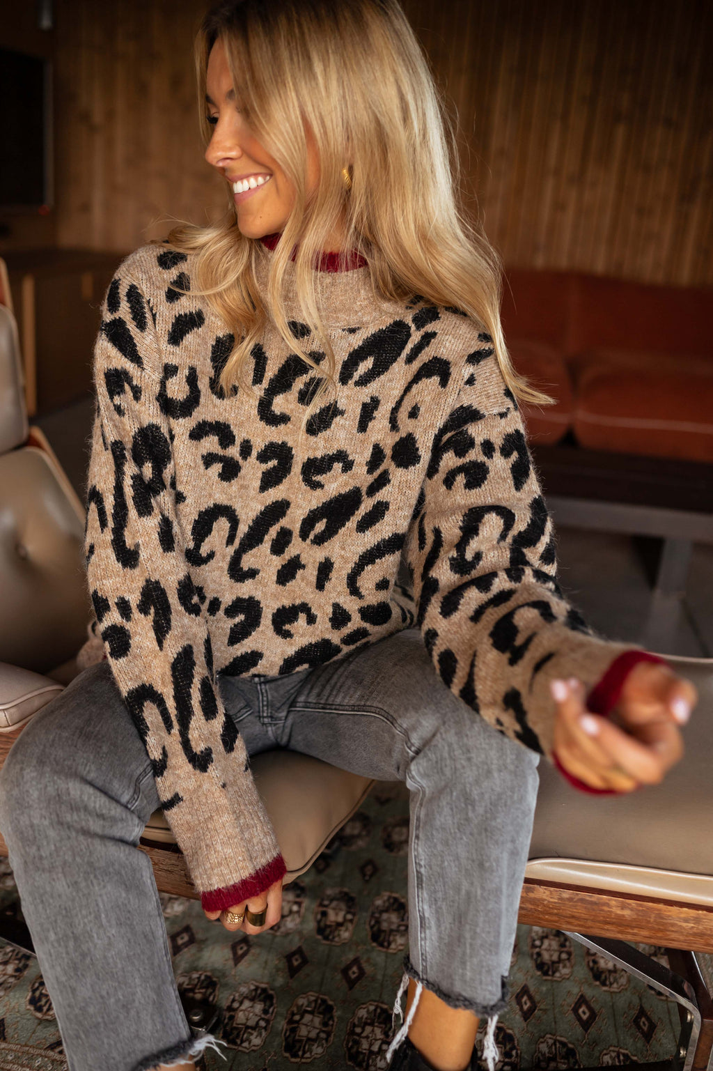 Poly sweater - camel leopard