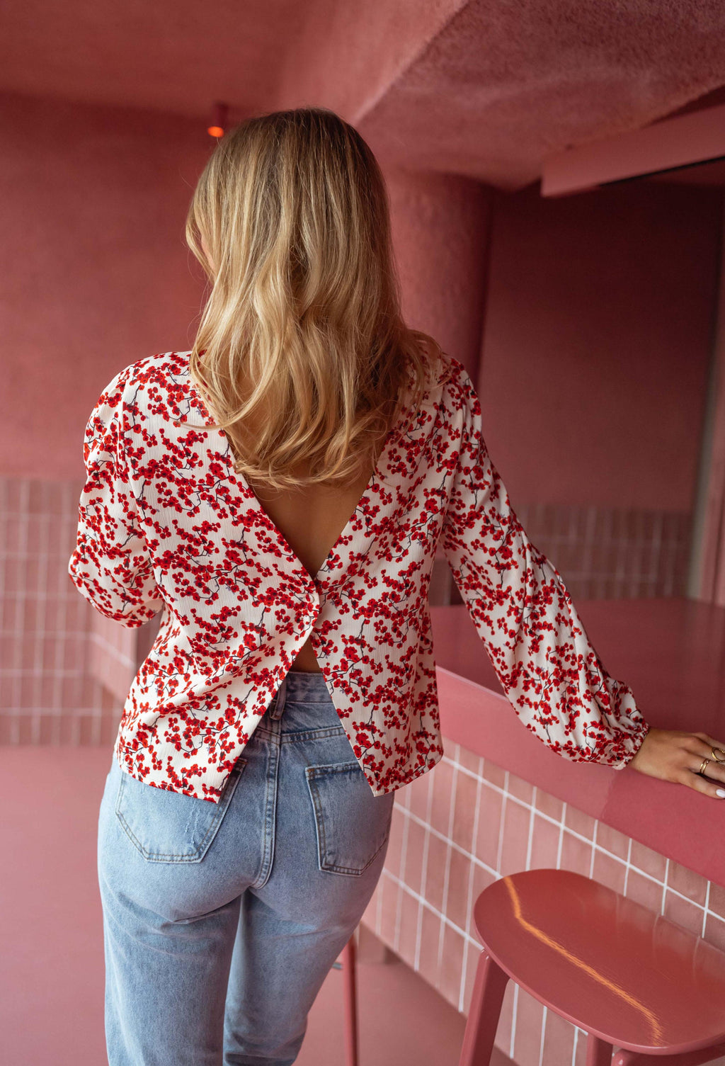 Alfred blouse - ecru with red flowers