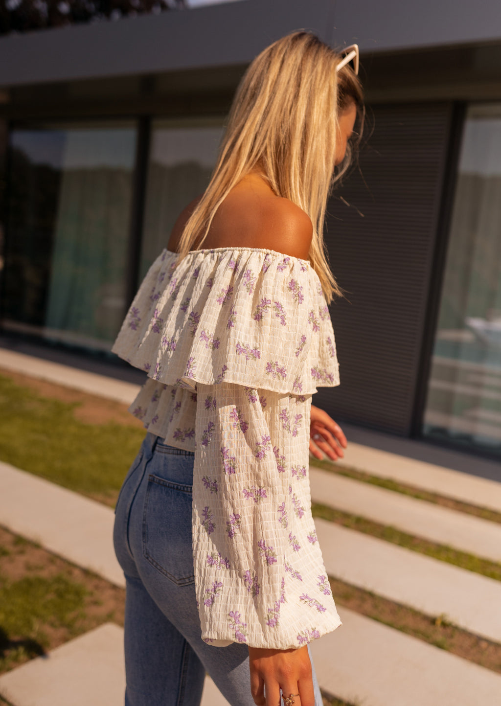 Blouse Paola - beige and Purple with flowers