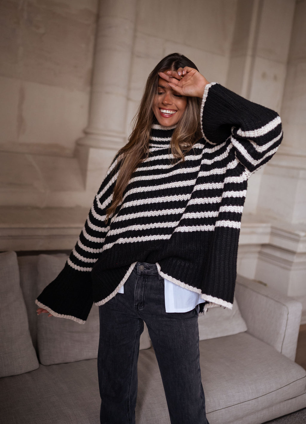 Sweater Genna with lines - Black and ecru 