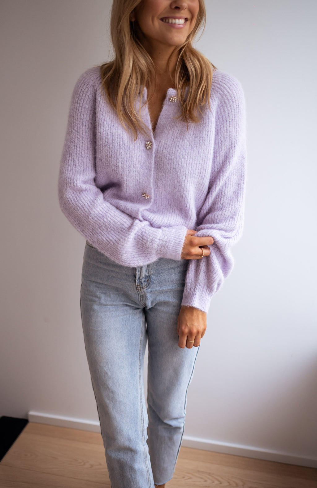 Cardigan Isa - Lilac with shiny buttons