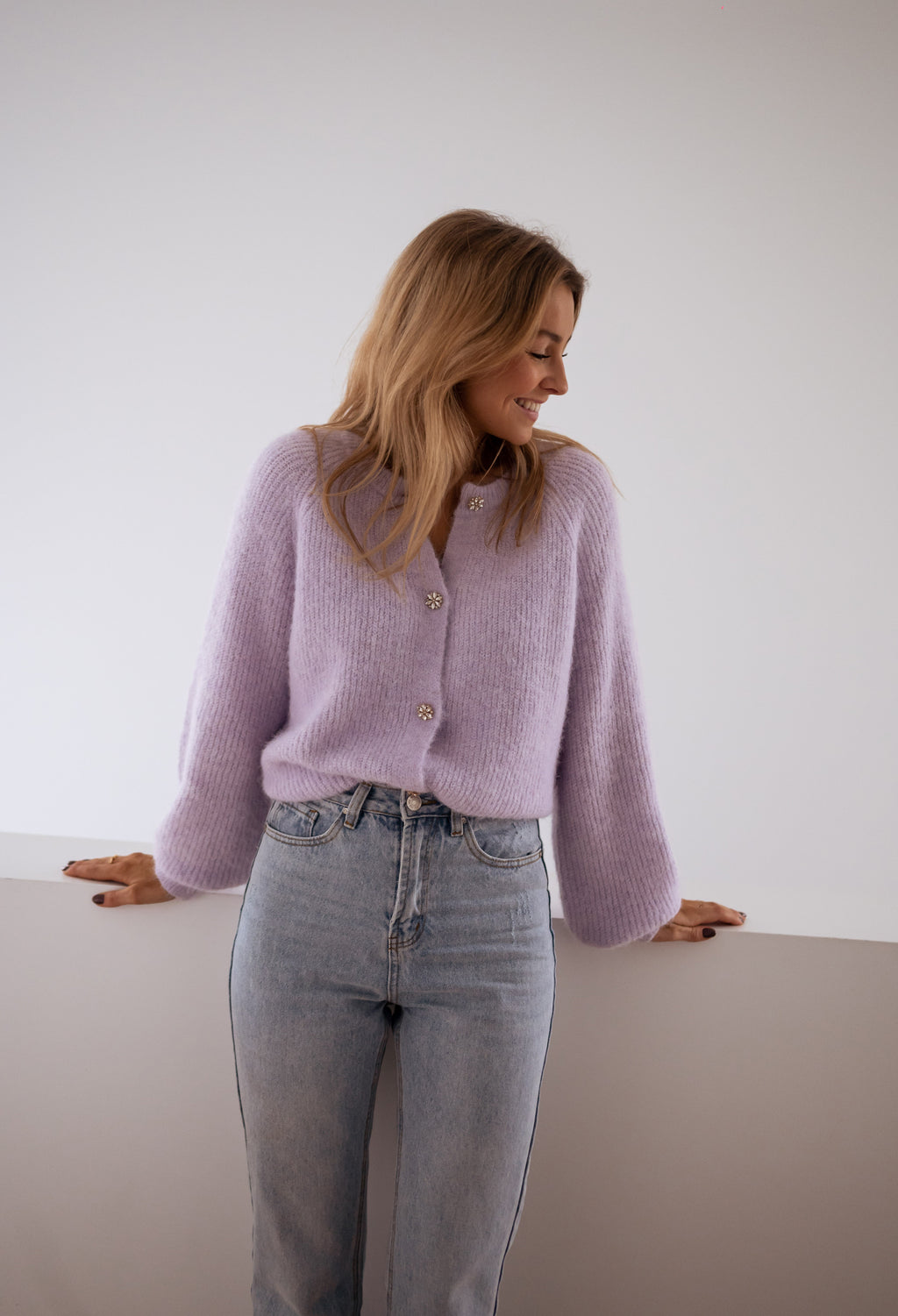 Cardigan Isa - Lilac with shiny buttons