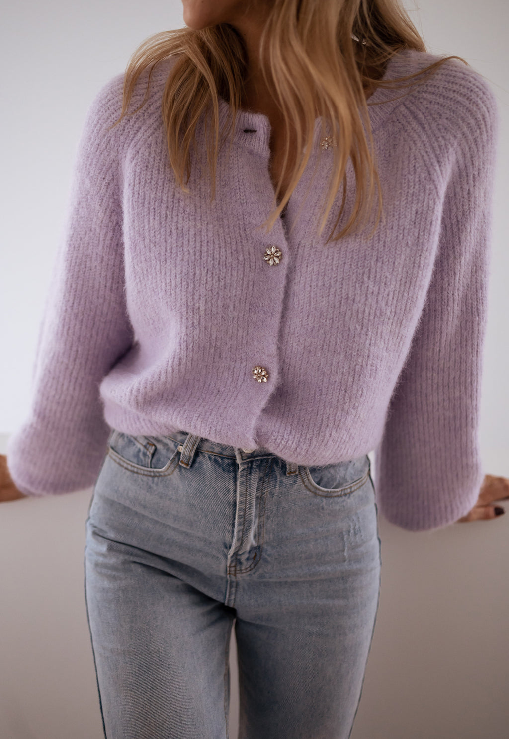 Cardigan Isa - Lilac with shiny buttons