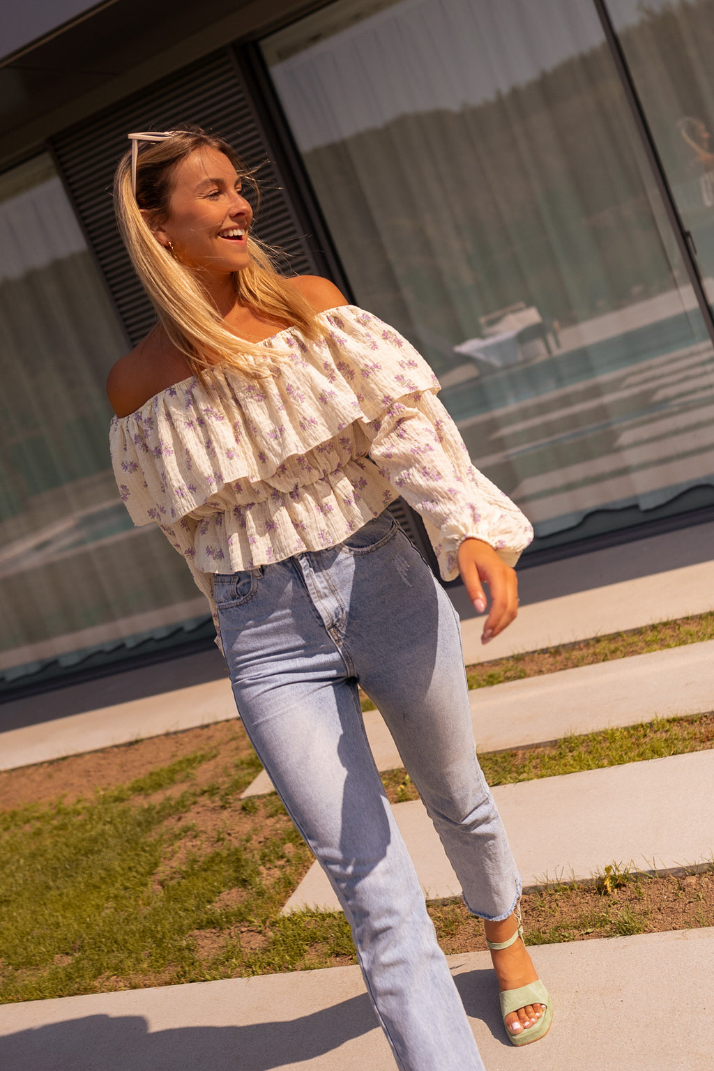 Blouse Paola - beige and Purple with flowers