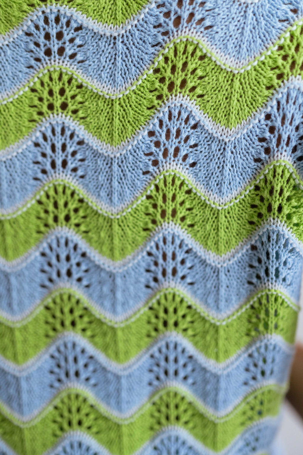 Top Stany en crochet - vert et bleu