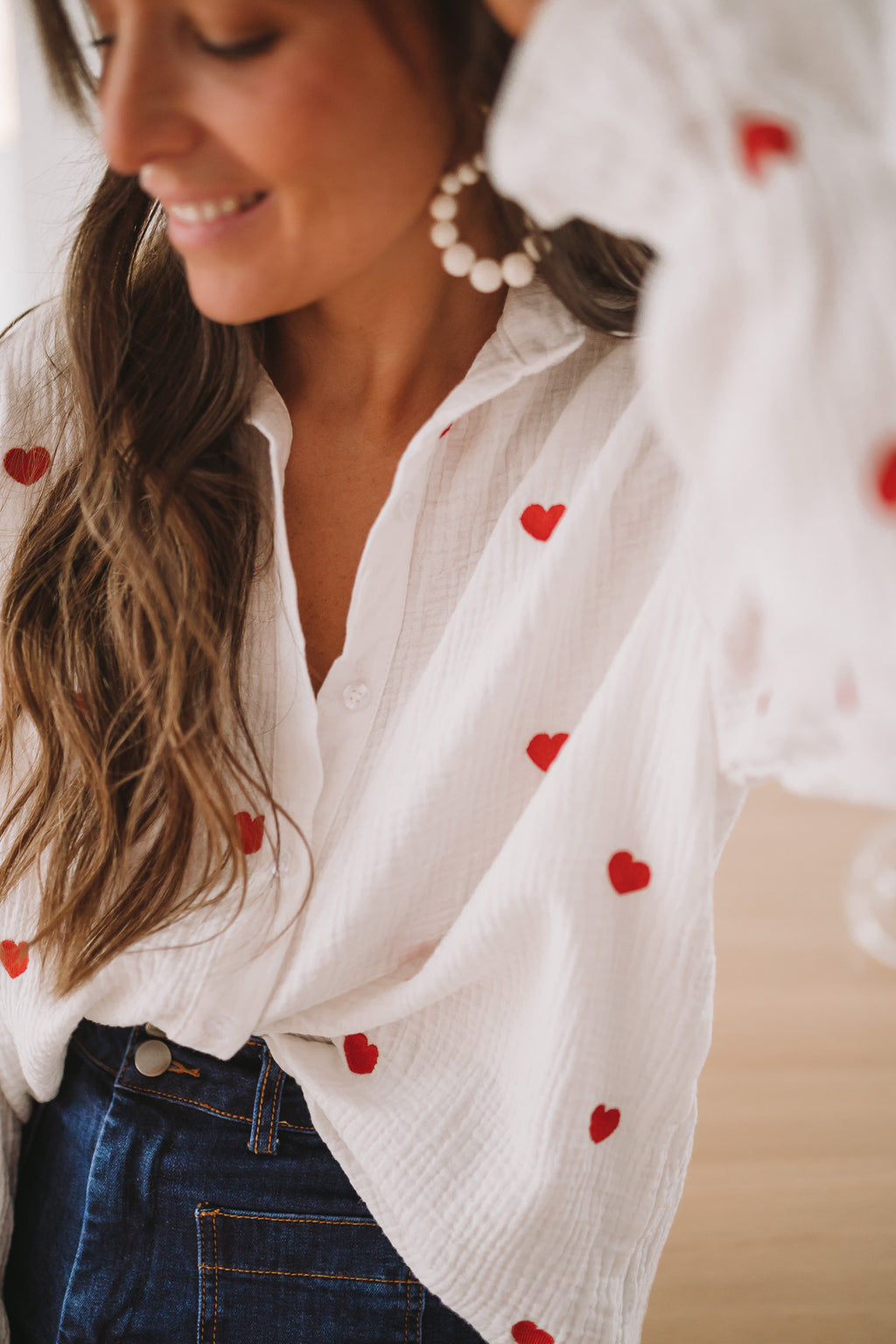 Chemise Vicky - blanche à coeurs rouges