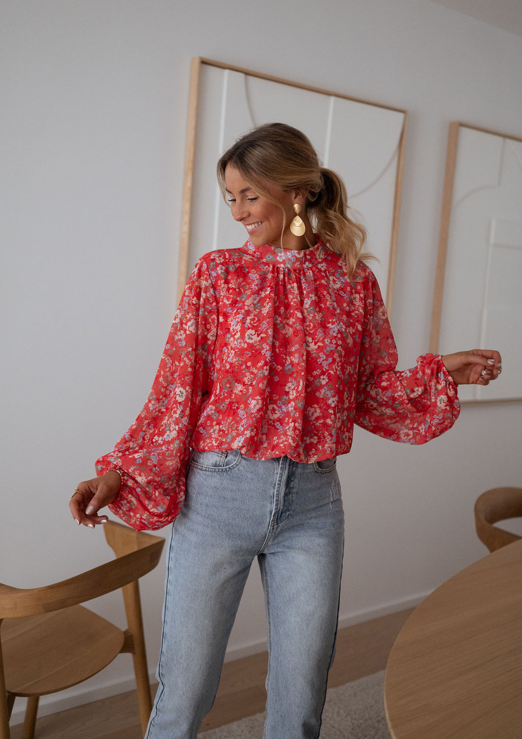 Doma blouse - coral with flowers