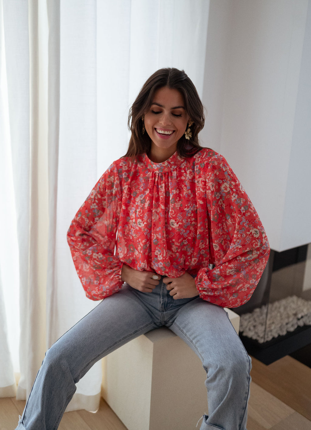 Doma blouse - coral with flowers